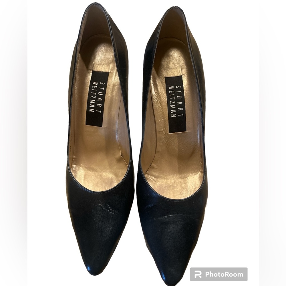 Vintage Stuart Weitzman Black Pointed-Toe Leather Pumps, 6.5